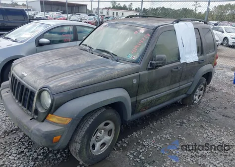 2005 Jeep Liberty Sport from USA, damaged, VIN 1J4GL48K95W658899